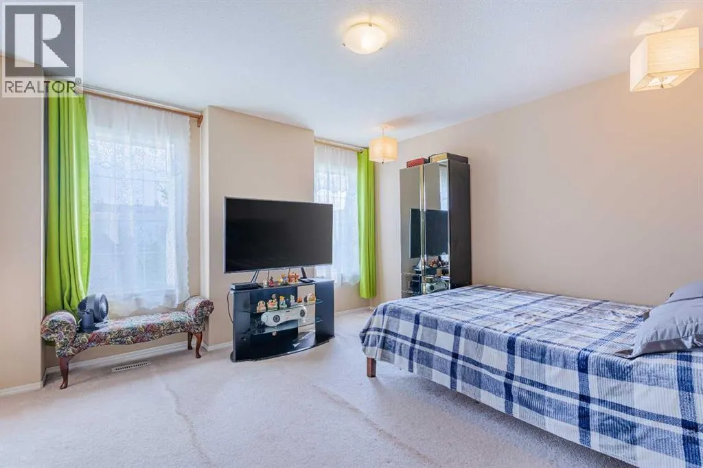 35 Bridlecrest Road SW