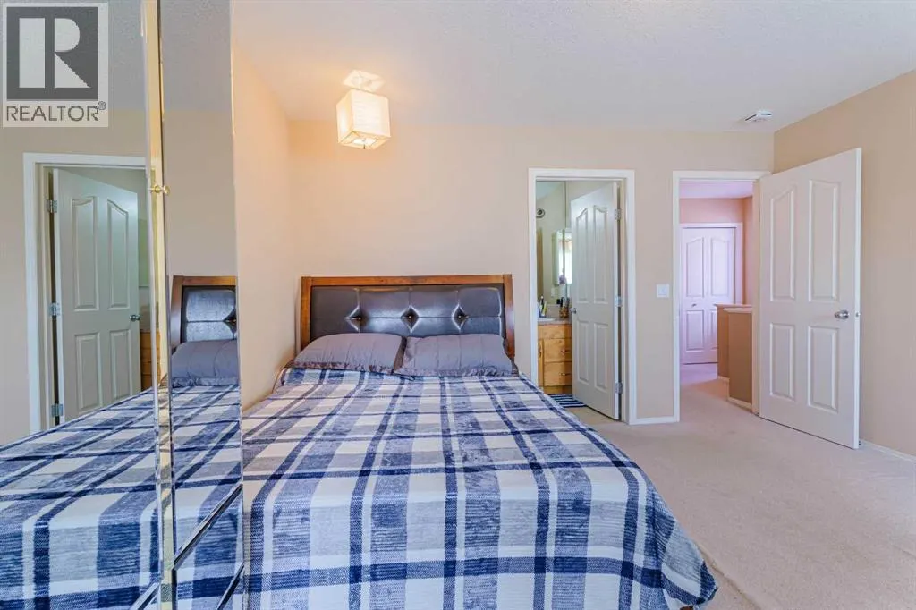 35 Bridlecrest Road SW