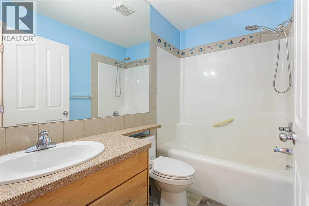 35 Bridlecrest Road SW
