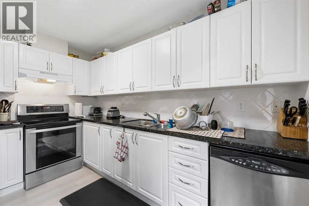 27 Cedarwood Lane SW
