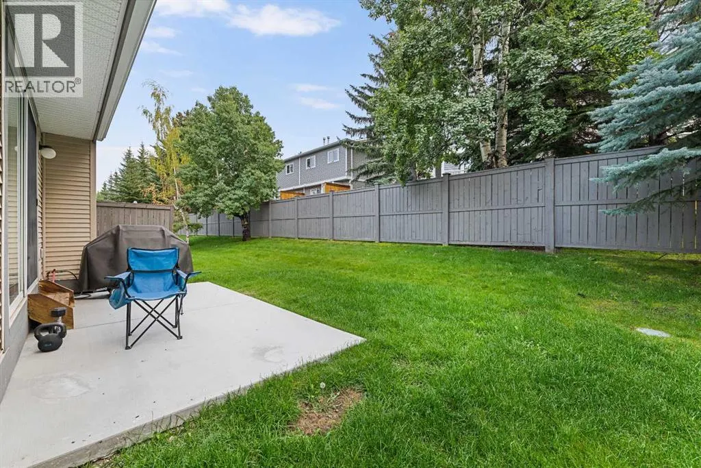27 Cedarwood Lane SW
