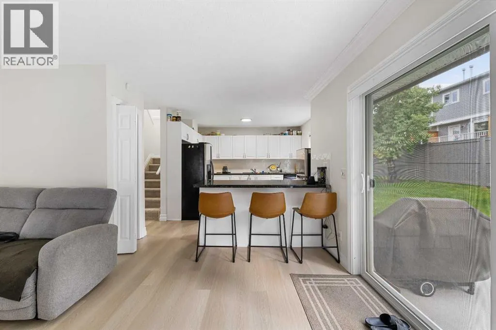 27 Cedarwood Lane SW