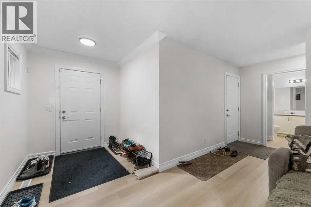 27 Cedarwood Lane SW
