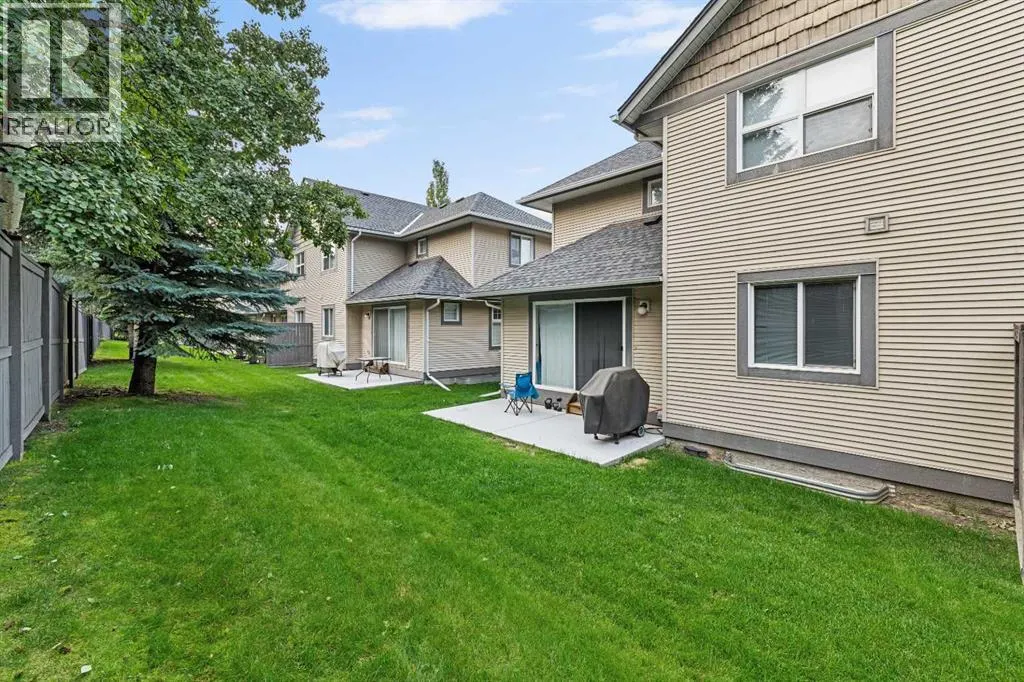 27 Cedarwood Lane SW