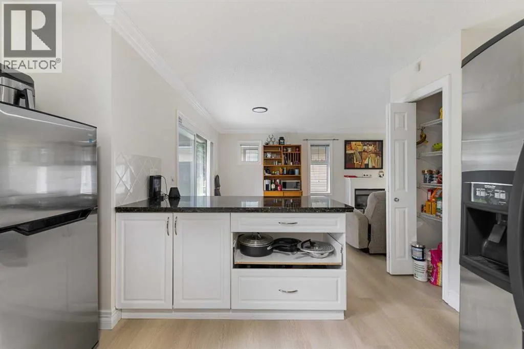 27 Cedarwood Lane SW