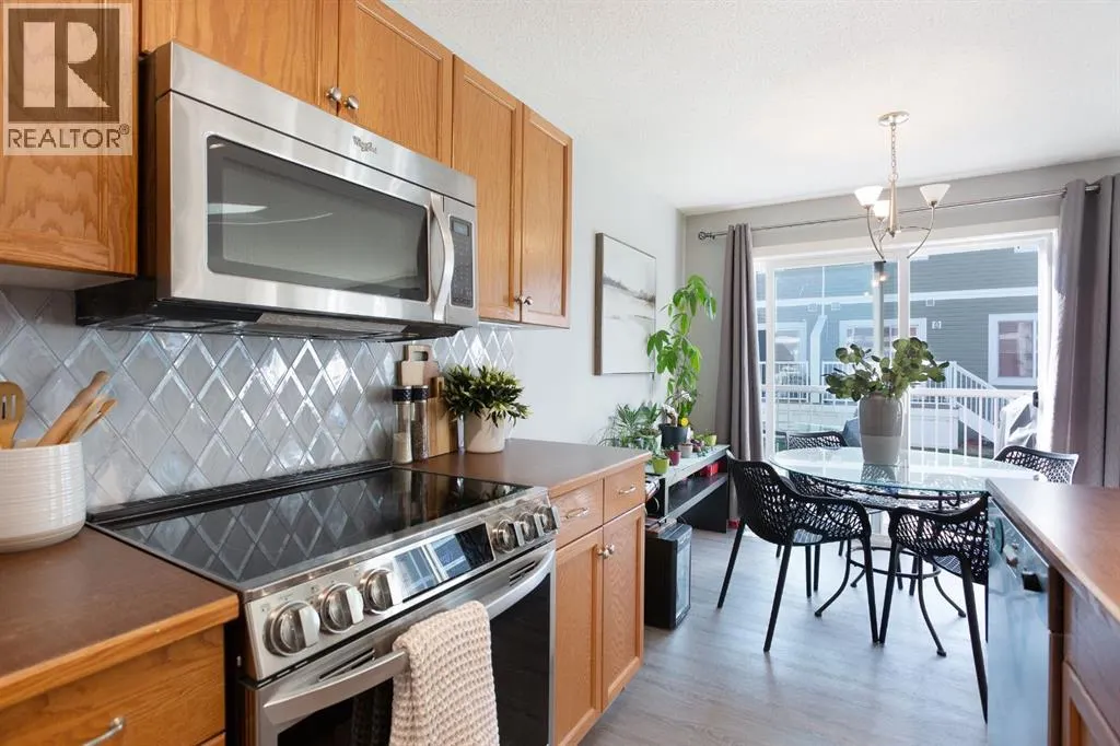 1405, 800 Yankee Valley Boulevard SE