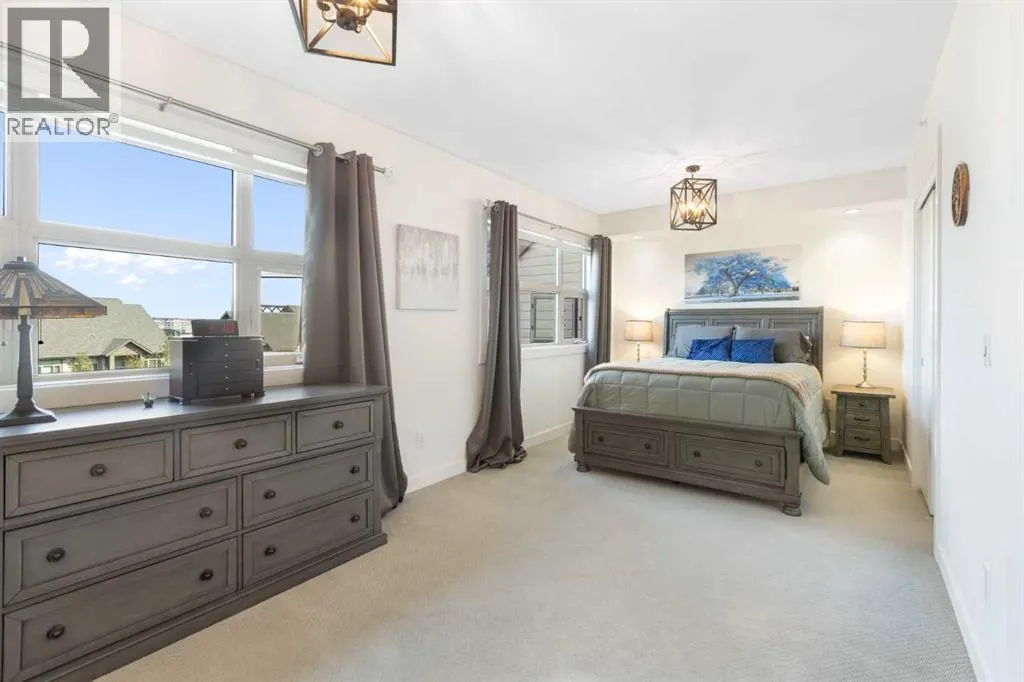 227, 15 Aspenmont Heights SW