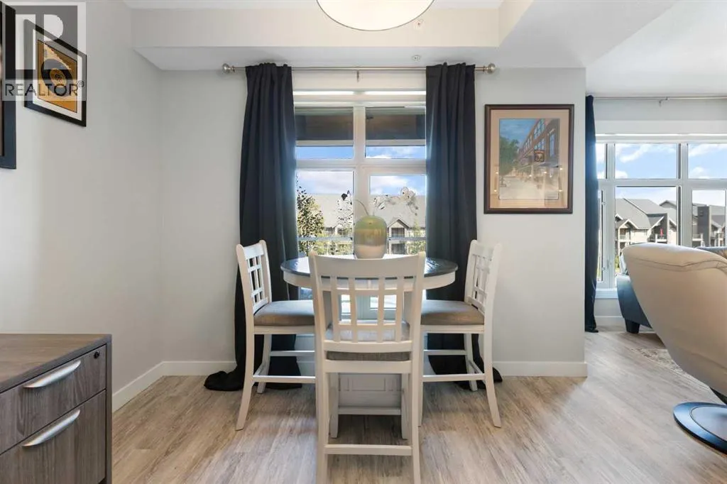 227, 15 Aspenmont Heights SW