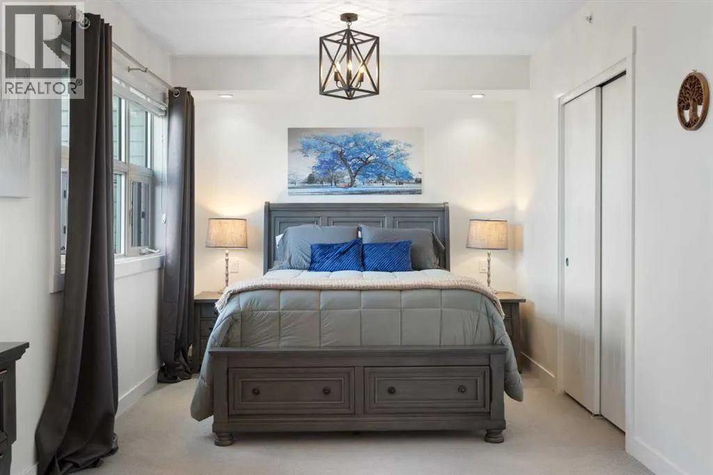 227, 15 Aspenmont Heights SW