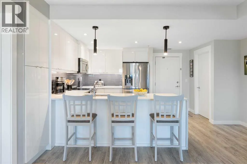 227, 15 Aspenmont Heights SW