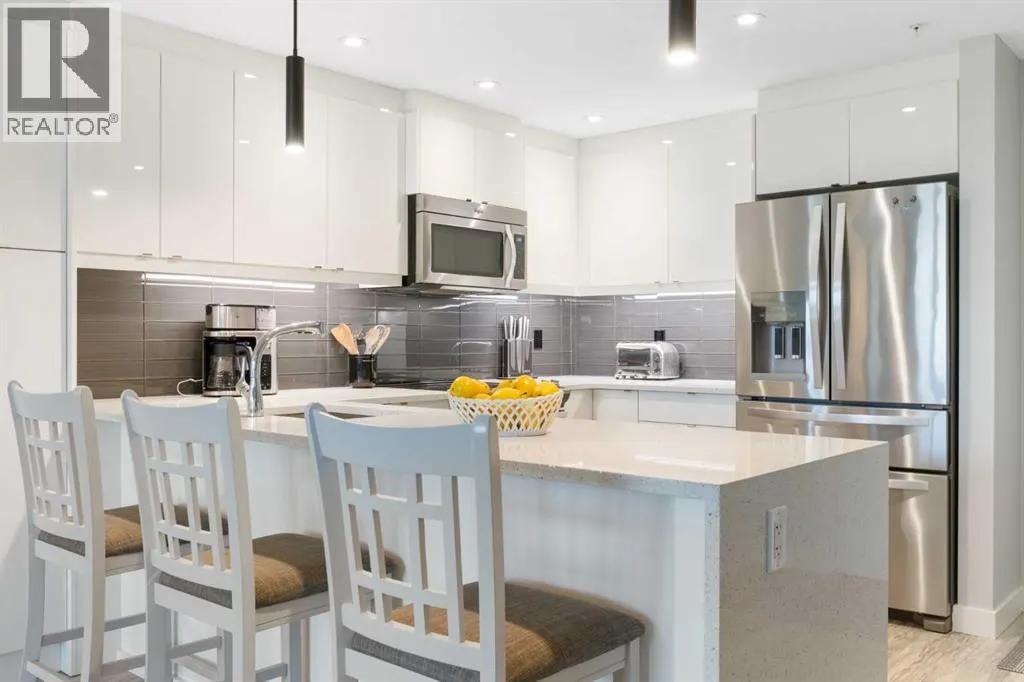 227, 15 Aspenmont Heights SW