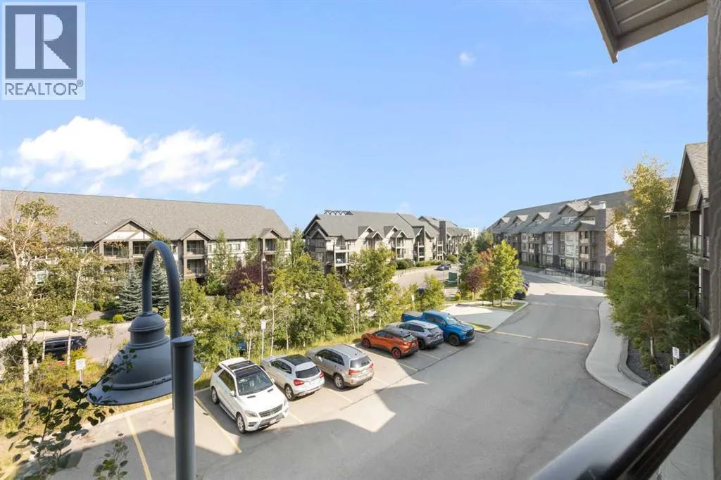 227, 15 Aspenmont Heights SW