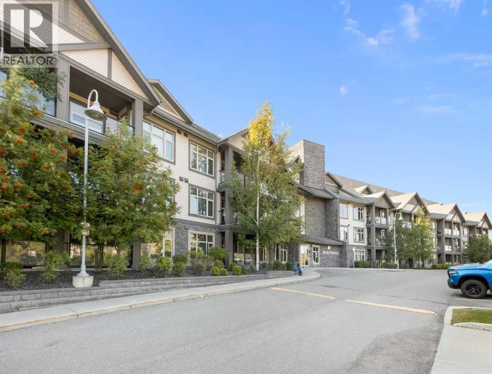 227, 15 Aspenmont Heights SW