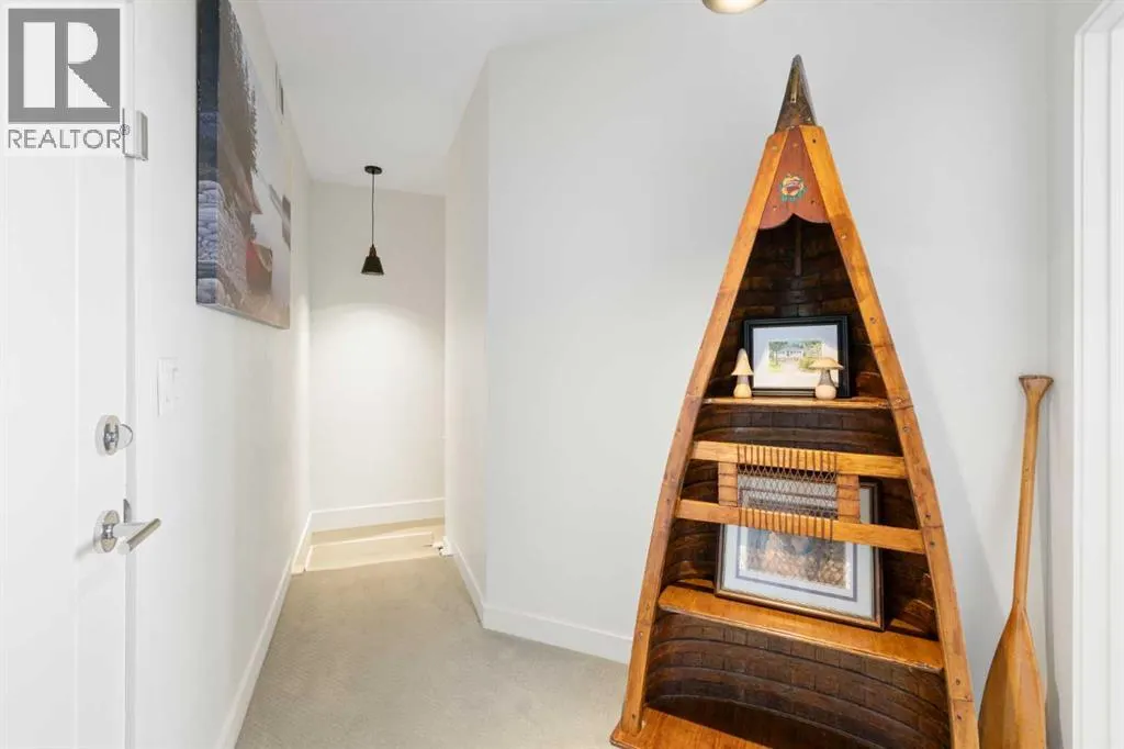 227, 15 Aspenmont Heights SW