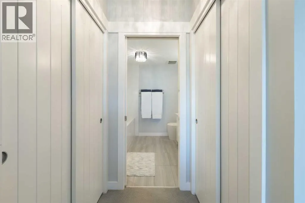 227, 15 Aspenmont Heights SW