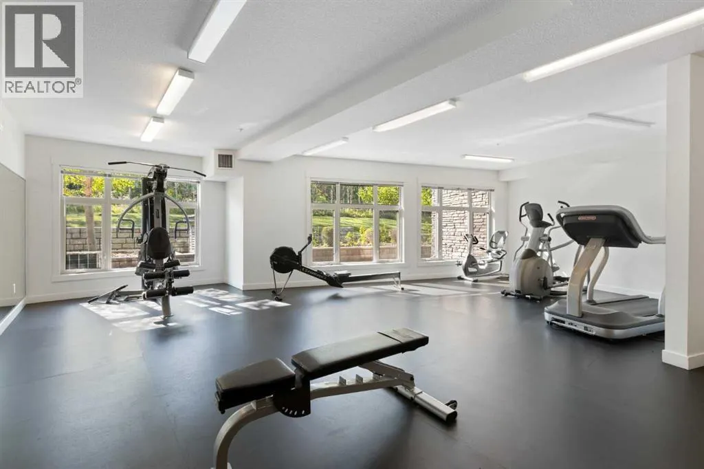227, 15 Aspenmont Heights SW