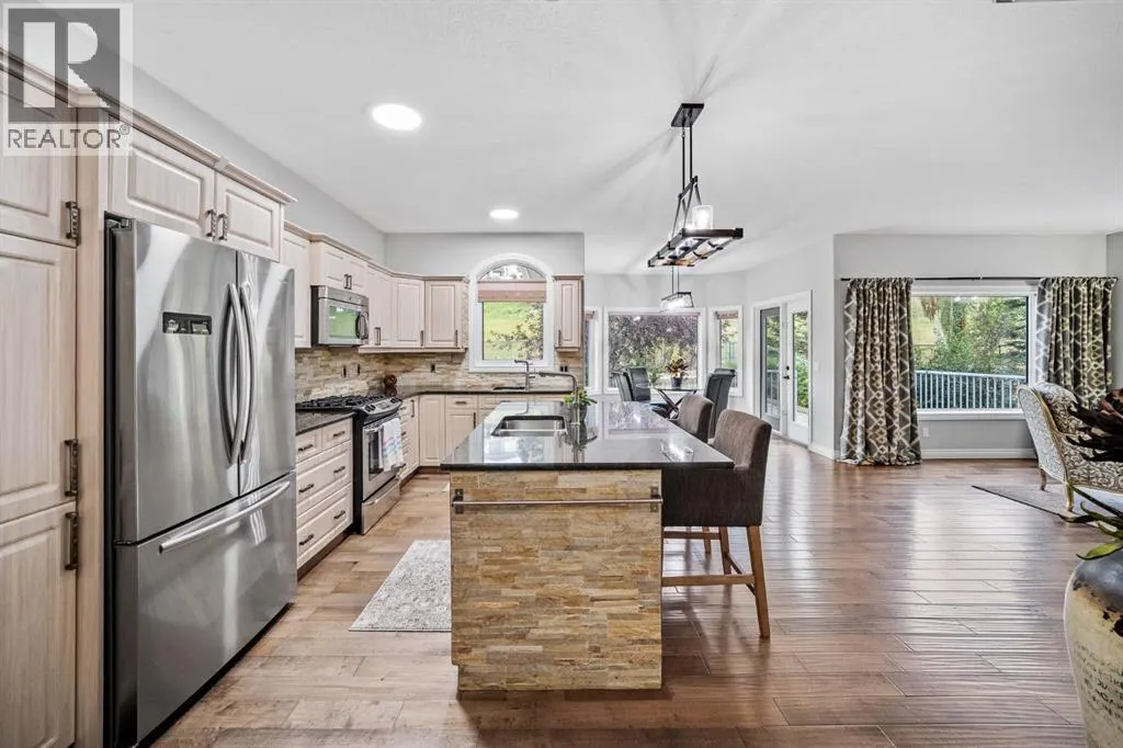 187 Gleneagles View