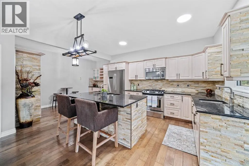 187 Gleneagles View