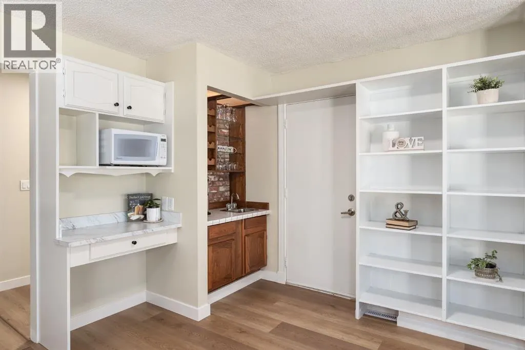 124 Midpark Drive SE