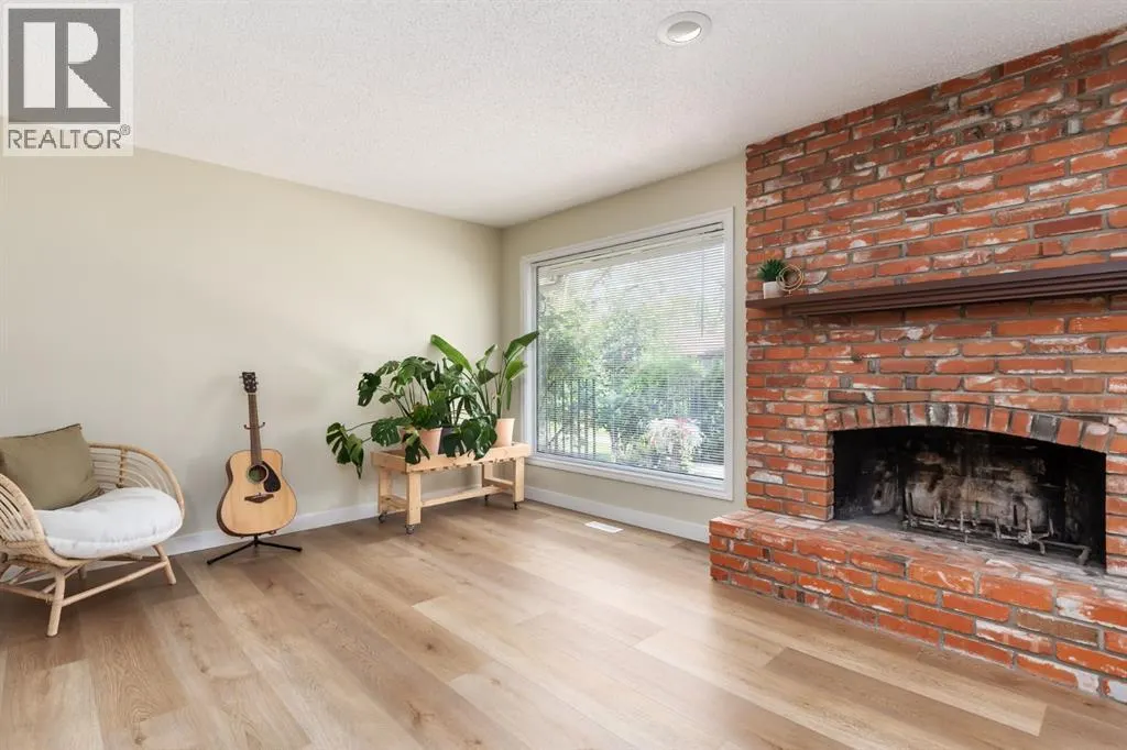 124 Midpark Drive SE