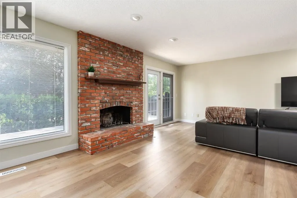124 Midpark Drive SE