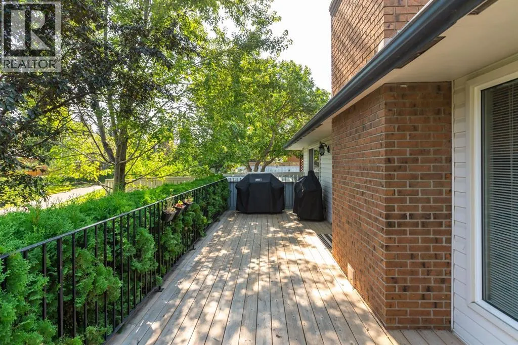 124 Midpark Drive SE