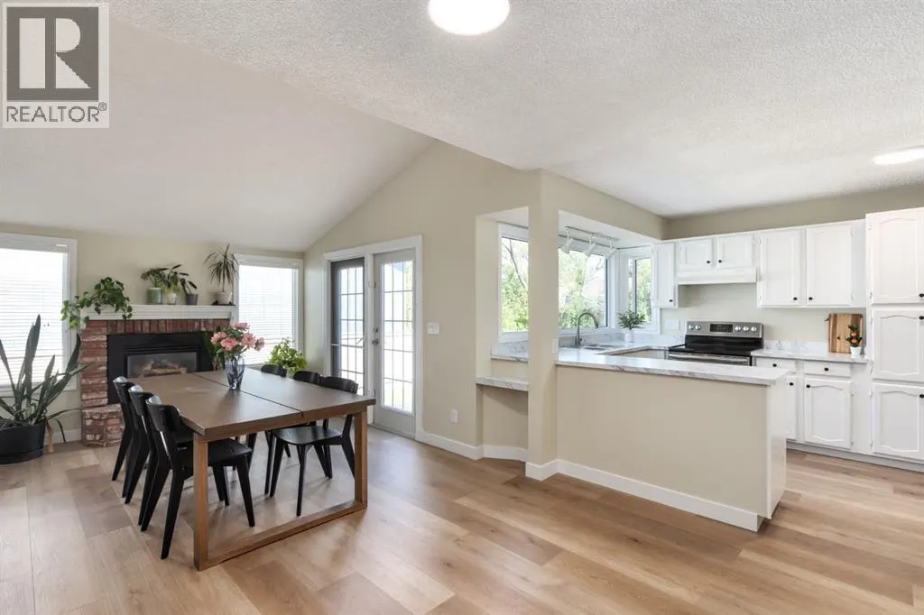 124 Midpark Drive SE