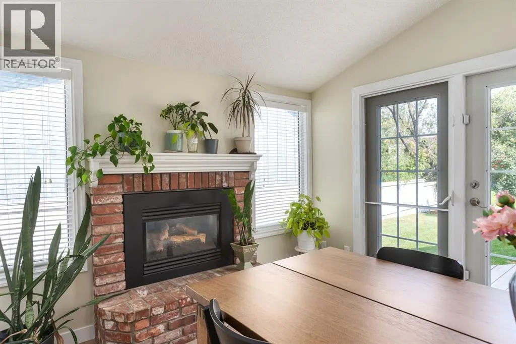 124 Midpark Drive SE