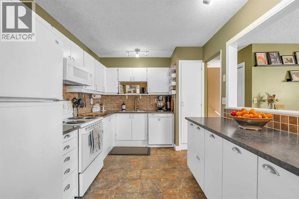 70 Ranch Glen Drive NW
