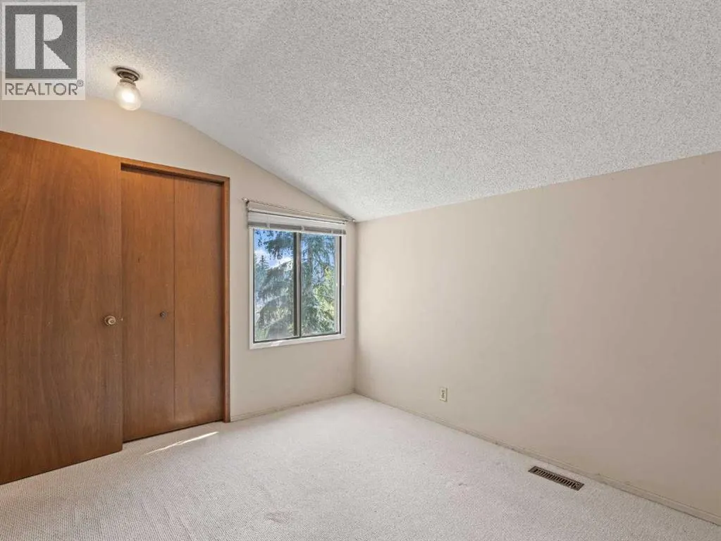 10, 8533 Silver Springs Road NW