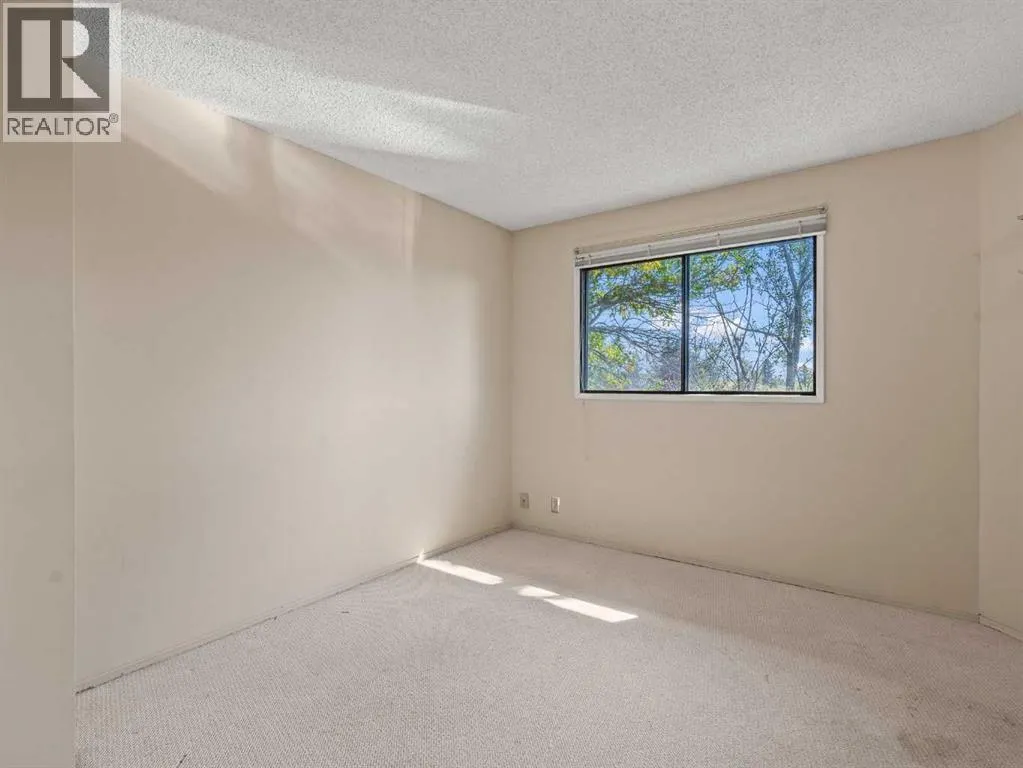 10, 8533 Silver Springs Road NW