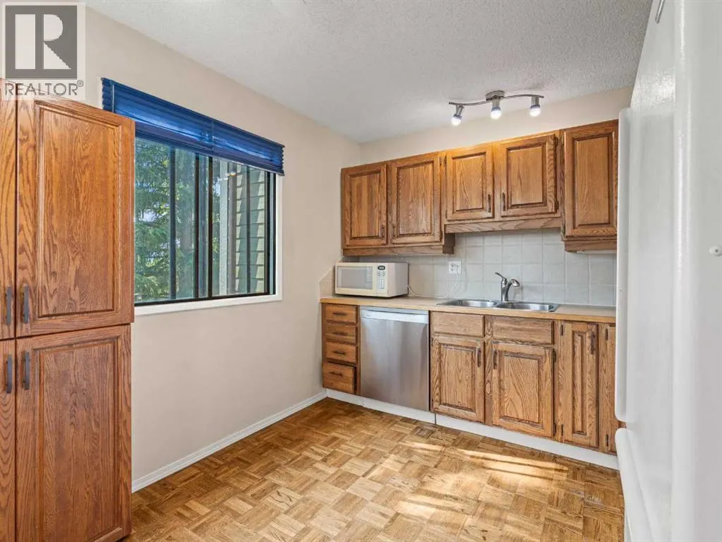 10, 8533 Silver Springs Road NW