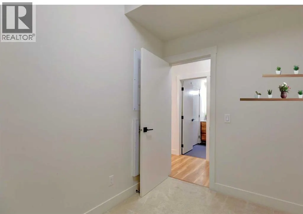 321, 19661 40 Street SE