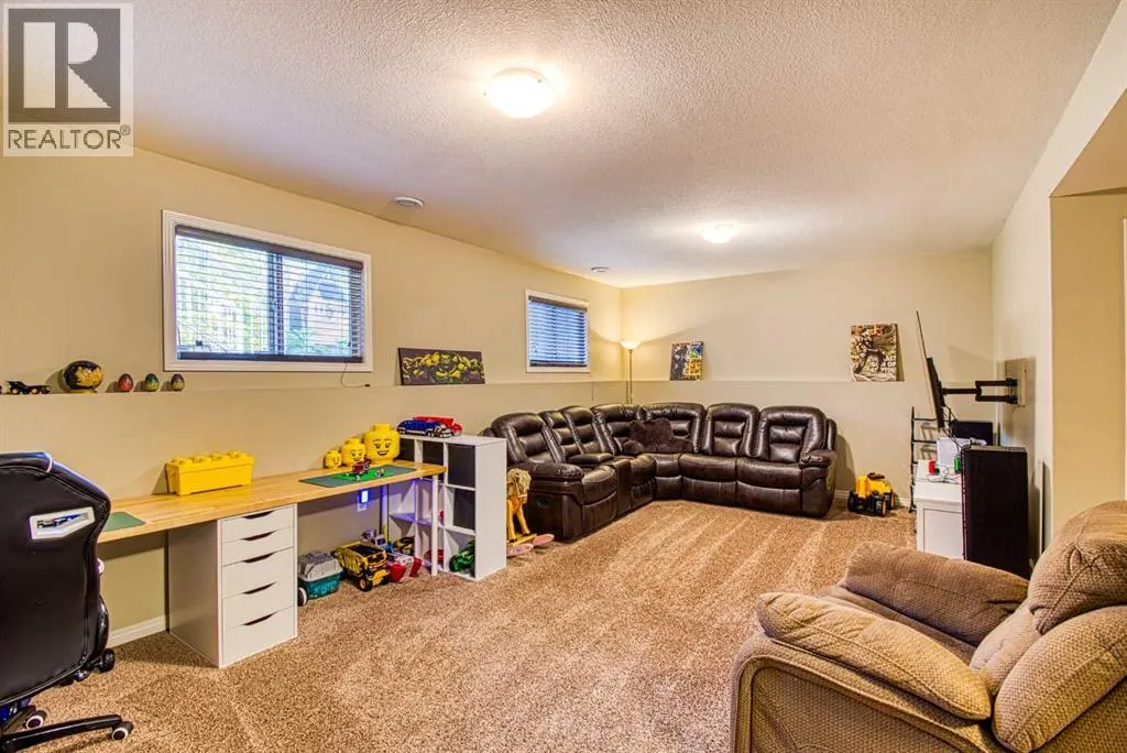10942 O'Brien Lake Crescent