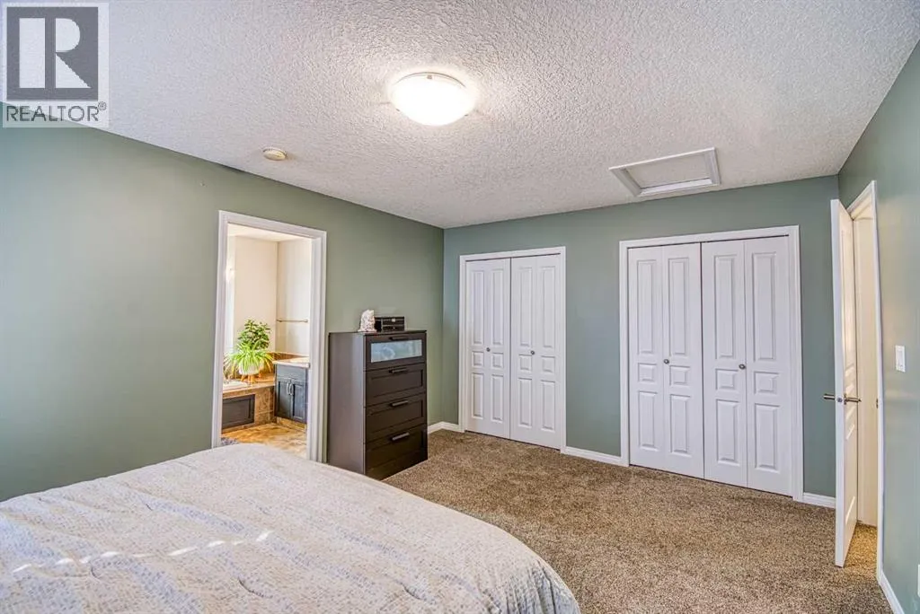 10942 O'Brien Lake Crescent