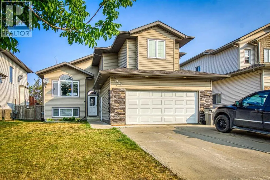 10942 O'Brien Lake Crescent