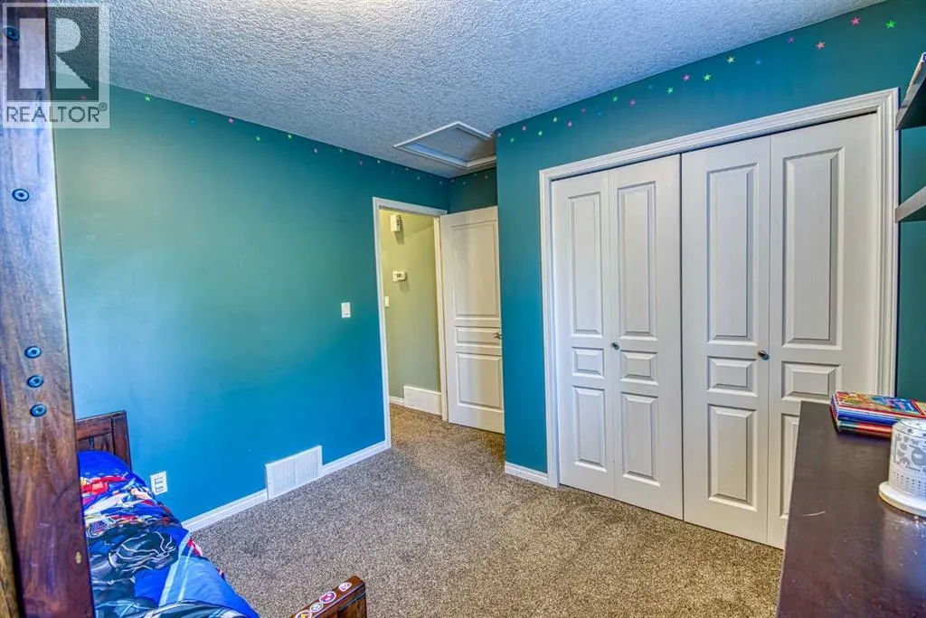 10942 O'Brien Lake Crescent