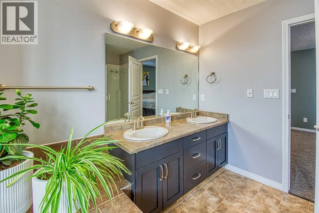 10942 O'Brien Lake Crescent