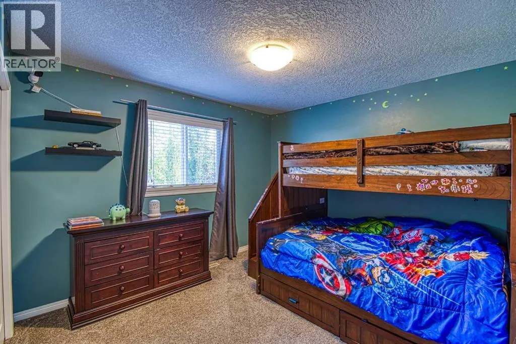 10942 O'Brien Lake Crescent