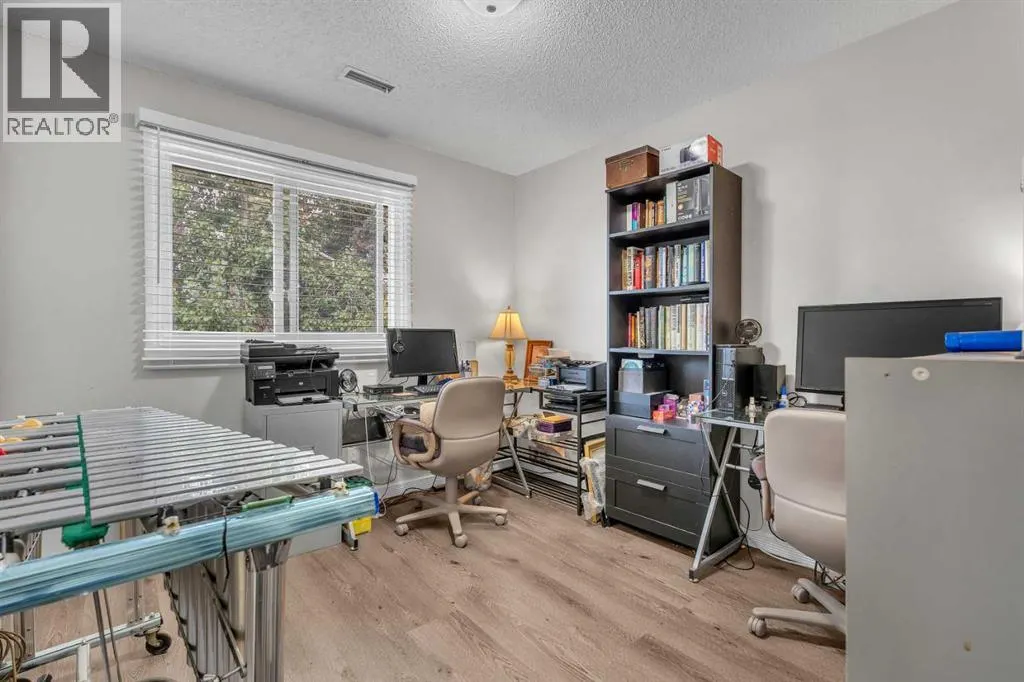 71 Cedar Springs Gardens SW