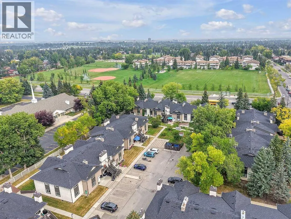 71 Cedar Springs Gardens SW