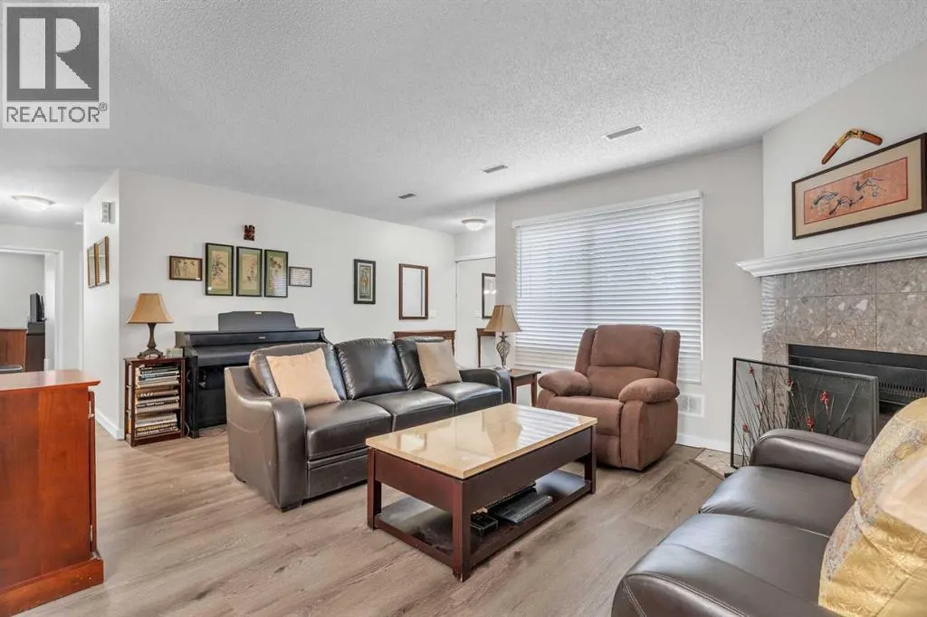 71 Cedar Springs Gardens SW