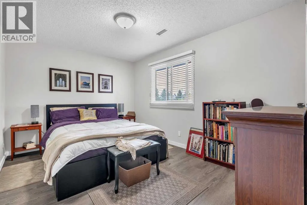 71 Cedar Springs Gardens SW