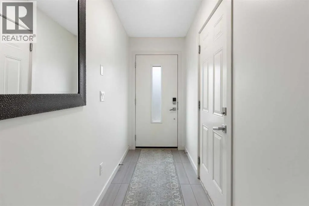 62 Walden Walk SE