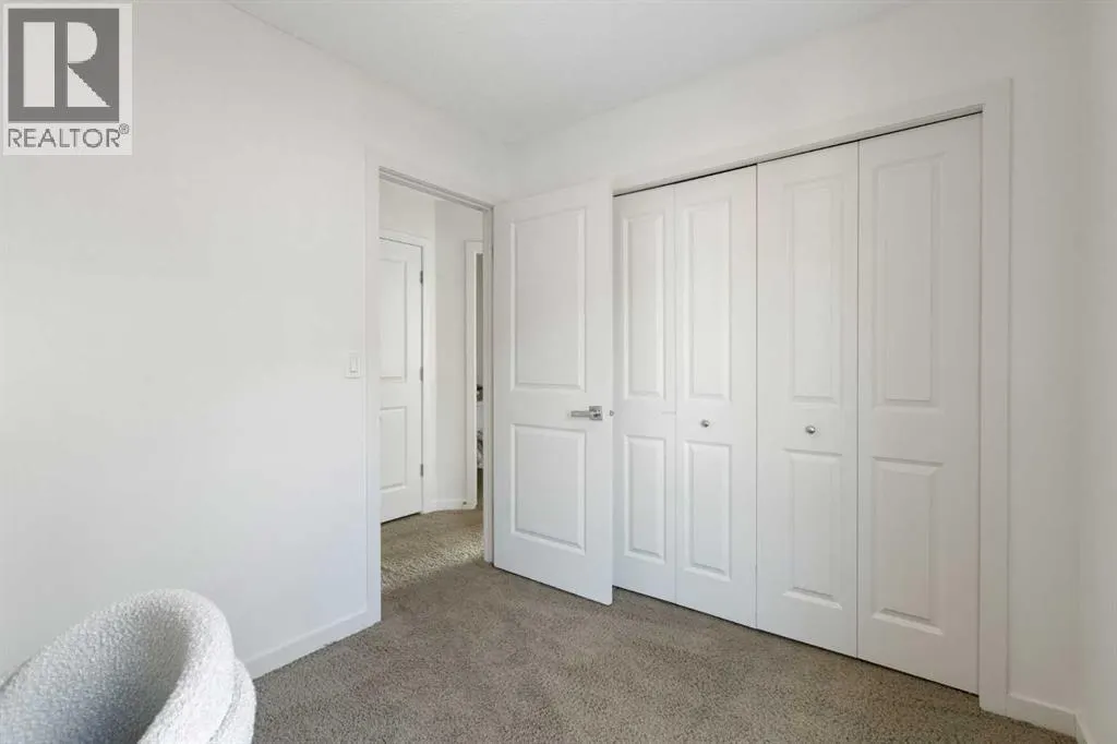 62 Walden Walk SE