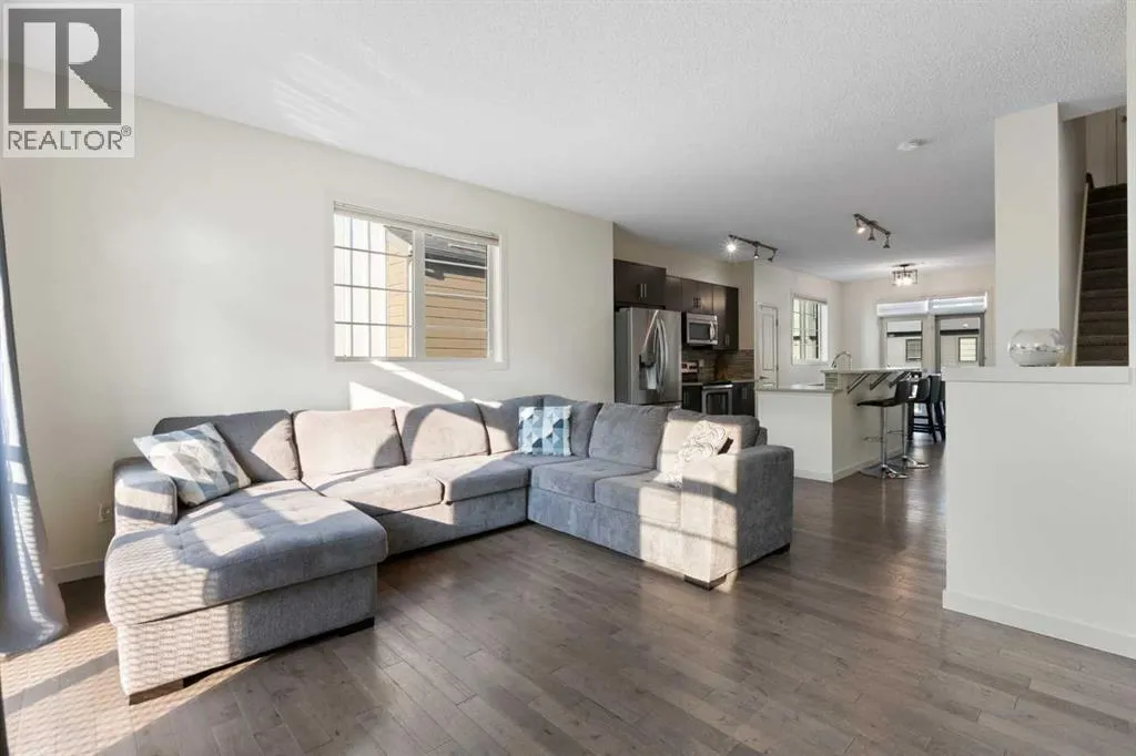 62 Walden Walk SE