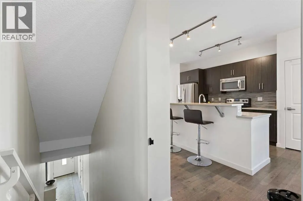 62 Walden Walk SE