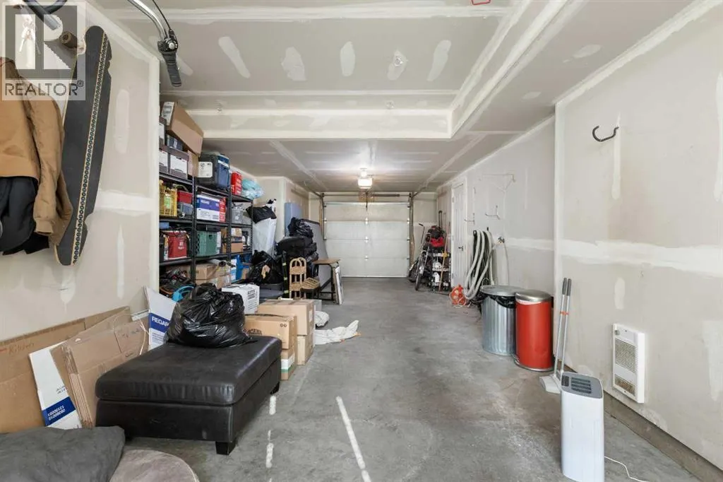 62 Walden Walk SE