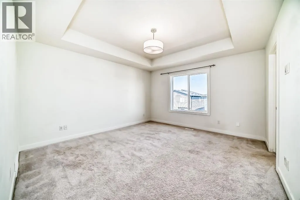 110 Corner Meadows Grove NE