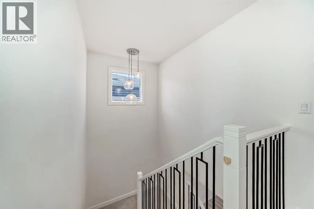 110 Corner Meadows Grove NE